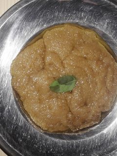 ઘઉં ના જાડા લોટ નો શીરો રેસીપી મુખ્ય ફોટો