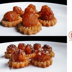 A picture of Pineapple Tarts.