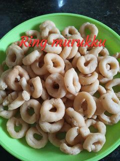 ரிங் முறுக்கு செய்முறை முக்கிய புகைப்படம்