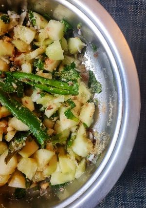 A picture of 5 Minute Maharashtrian Cucumber Salad (Khamang Kakdi).