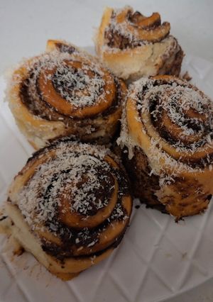 O poză a rețetei Rulouri cu nutella și cocos.