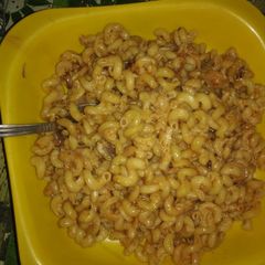 Macroni with serdine A picture of Macroni with serdine.