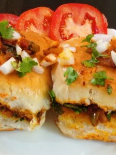 मसाला पाव (masala pav recipe in Hindi) रेसिपी मुख्य फोटो
