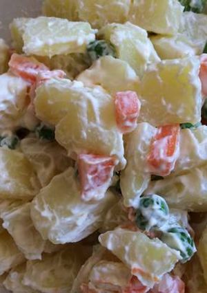 Una foto de Ensalada rusa con mayonesa