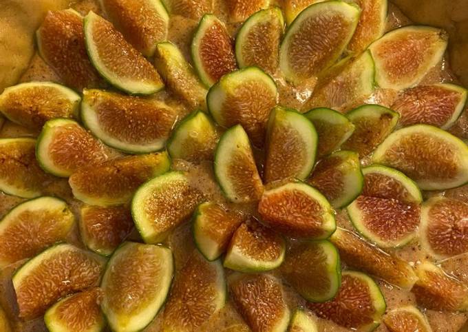 Recipe of Tarte figues amandes 🥧