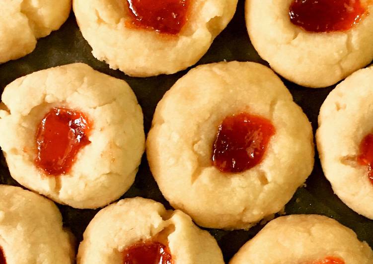 How to Prepare Speedy Thumbprint cookies