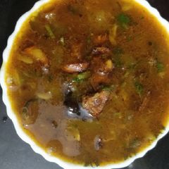 A picture of Lehsuni lauki Chana daal.