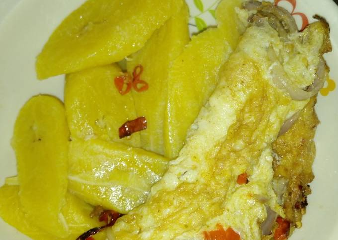 Boiled Plantain and Scrambled Egg