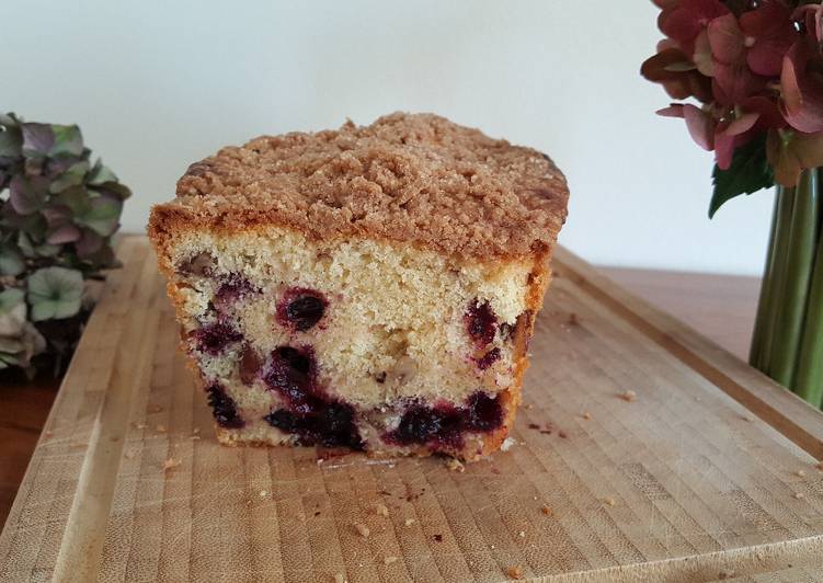 Step-by-Step Guide to Prepare Award-winning Pecan-Black Currant Pound Cake