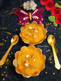 A picture of Moong dal halwa (instant).