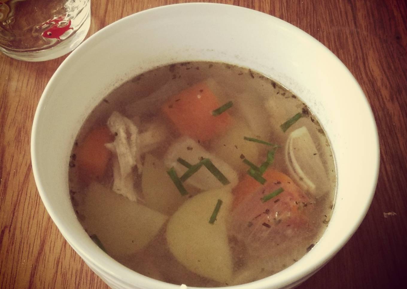 Consomé natural de pollo