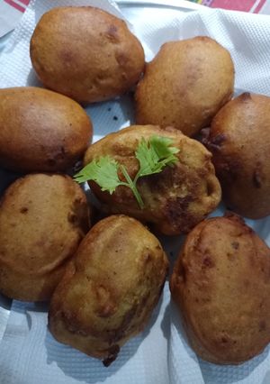A picture of Egg pakorey.