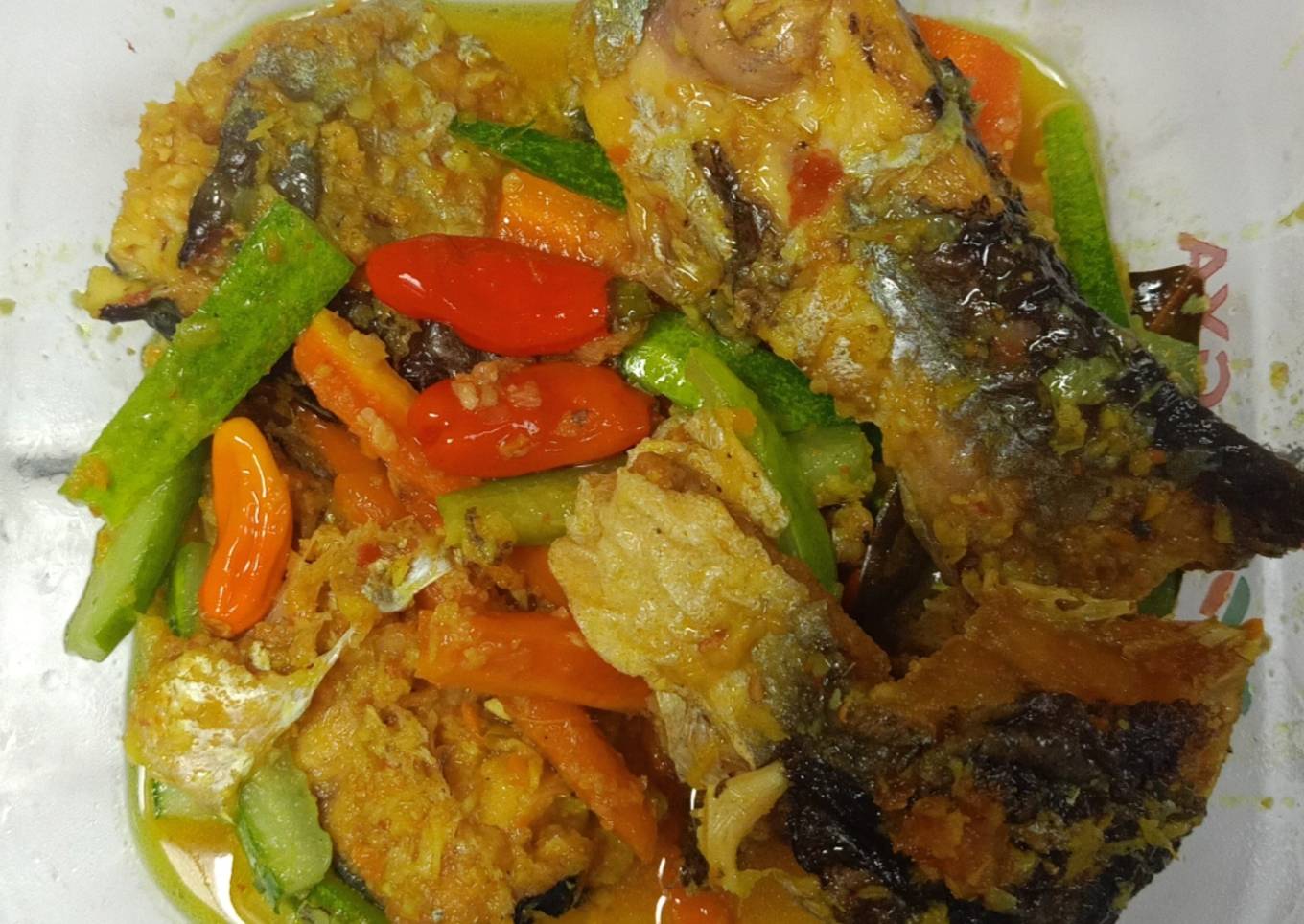 Ikan Patin Bumbu Acar Kuning