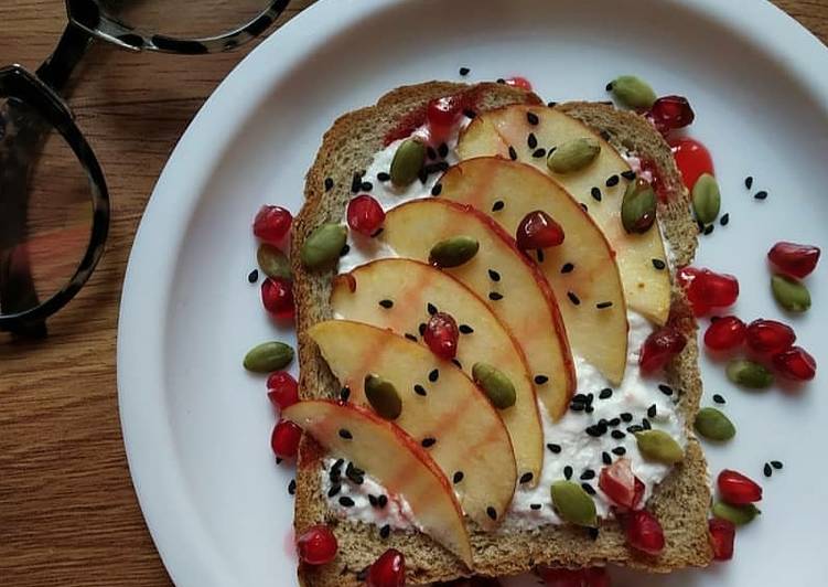 Simple Way to Make Favorite Fruity toast