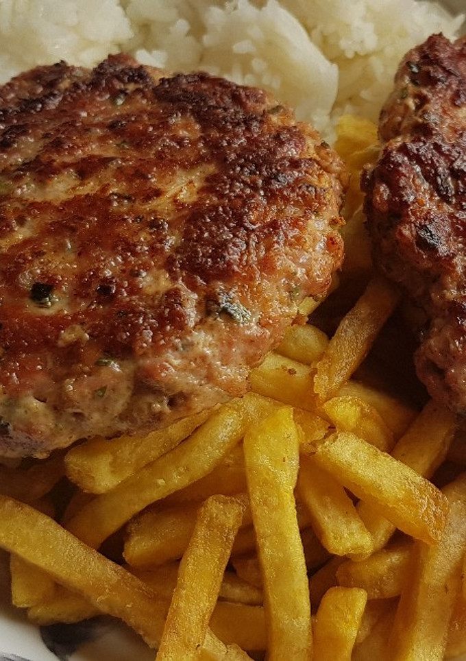 Una foto de Hamburguesas al estilo Leddy