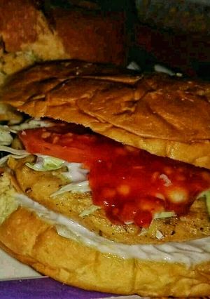 A picture of Alu Kabab Burgers...💕.