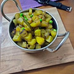 A picture of Knol khol fry.