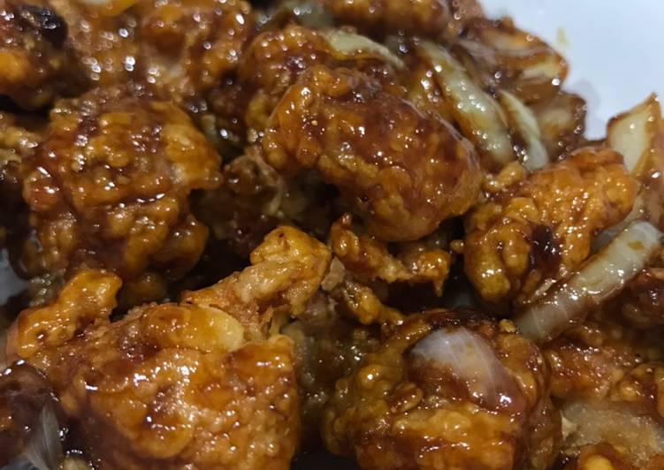 Recipe of Speedy Fried Chicken with Sweet Butter Sauce (Ayam Goreng Mentega)