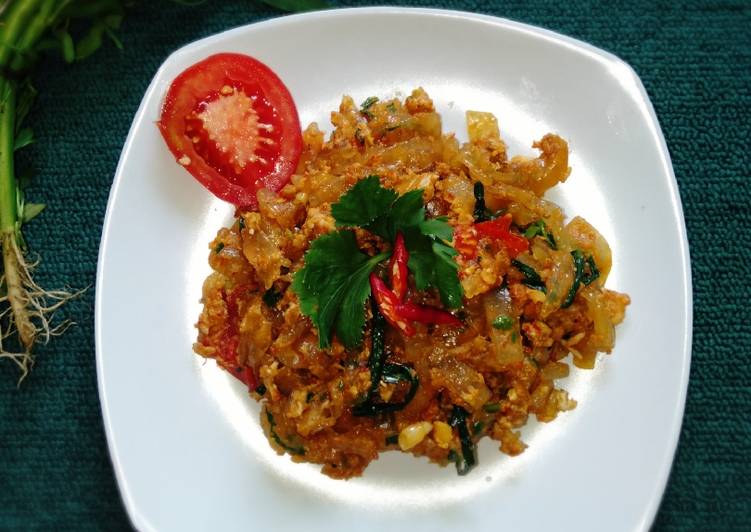 Mi tiaw cah kangkung