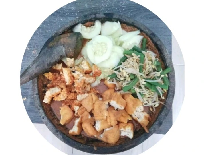 Langkah Mudah untuk Membuat Resep Rujak petis Arudam yang Lezat Anti Ribet, Sempurna