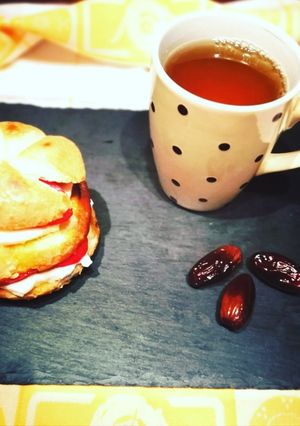 Una foto de Bollo con Mozzarella y piminento - fácil