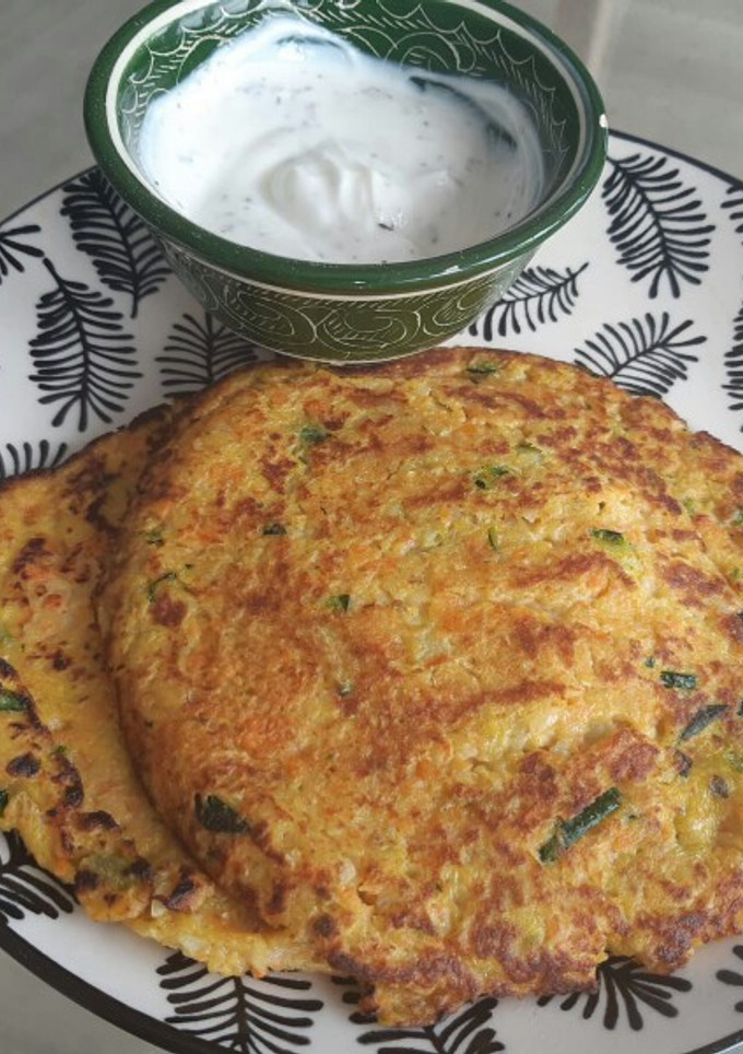 Una foto de Tortitas de calabacín y zanahoria