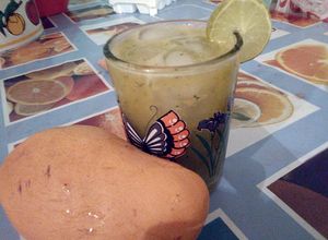 Una foto de Agua fresca de pepino con mango (muy refrescante)