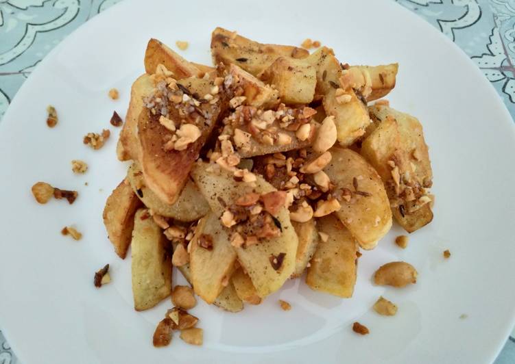 Step-by-Step Guide to Make Homemade Crispy And Crunchy Potatoes