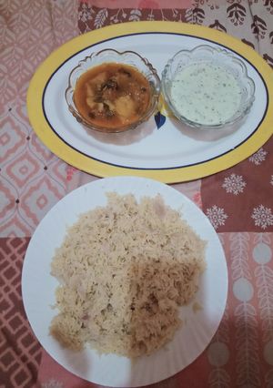 A picture of Zeera palao &Aloo Taari.