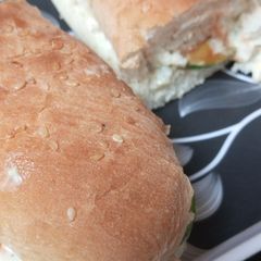 A picture of Mayonnaise Burger.