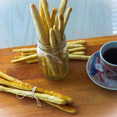 A picture of Breadstick.