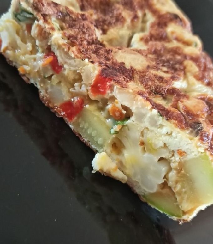 Una foto de Tortilla de coliflor