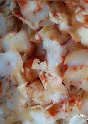 A picture of Whosayna’s Cassava Crisps.