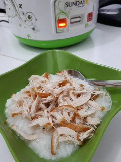 Foto resep Bubur Ayam Rice Cooker