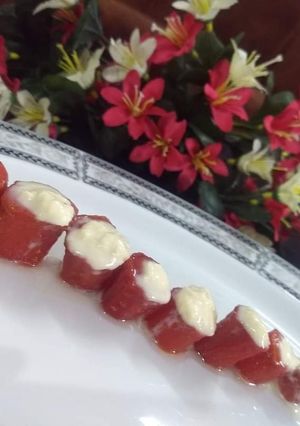 गाजर रबड़ी सरप्राइज़ (jagar rabri surprise recipe in Hindi) रेसिपी मुख्य फोटो