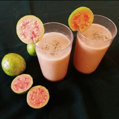 A picture of Refreshing Guava Juice.