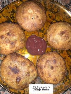 A picture of Aloo purée.