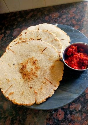 A picture of Brown Rice Flour Bhakhri.