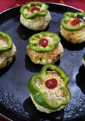 A picture of Paneer and cheese kabab.