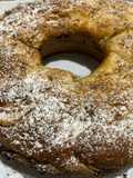 Ciambella di mele e amaretti, al profumo di cannella