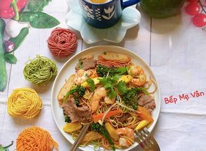 Hình của món Mì trứng xào thập cẩm rau củ.