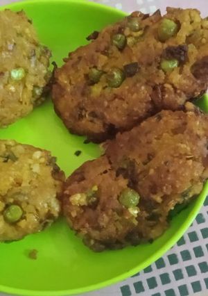 પૌવા ની કટલેસ (Poha Cutlet Recipe In Gujarati) રેસીપી મુખ્ય ફોટો