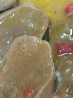 Una foto de Lengua Al Tomillo
