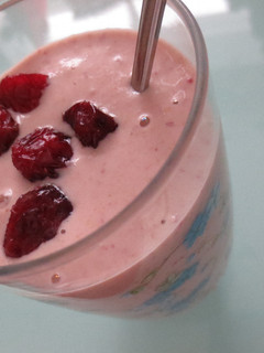 Una foto de Batido isotónico de avena y arándano rojo con Agua de Mar