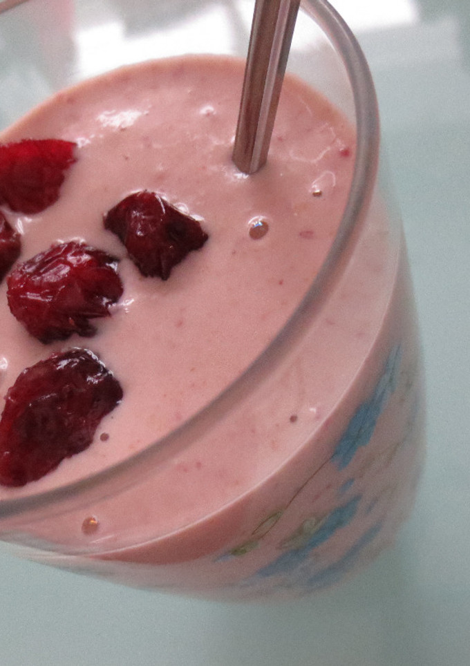 Una foto de Batido isotónico de avena y arándano rojo con Agua de Mar