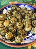 Champignons de Paris épicés sautés à l'ail, épices marocaines et coriandre