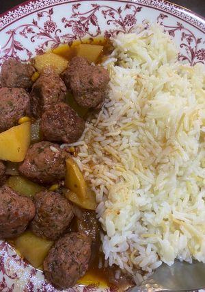صورة لوصفة كفتة وبطاطا بالطنجرة مع رز بالشعيرية