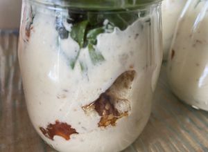 Une photo de Tiramisu salé au mascarpone et roquette