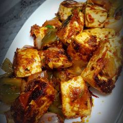 A picture of Schezwan paneer tikka.