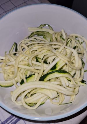 Cukkini "tészta" recept fotója